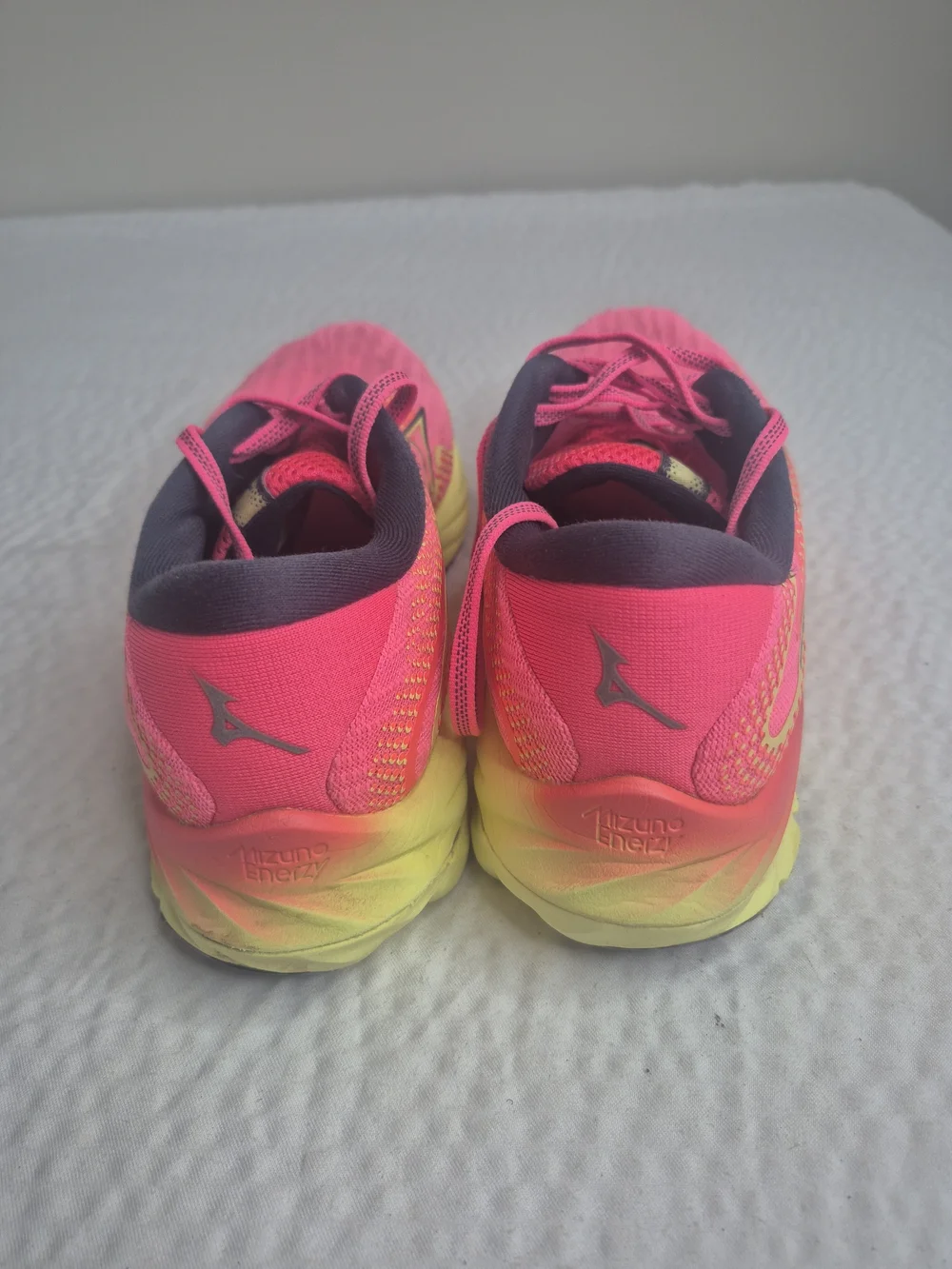 Mizuno wave rider